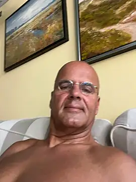 Snapshot of Renebisex chatting on 12, 7, 2026 Renebisex online show from 12, 7, 2026