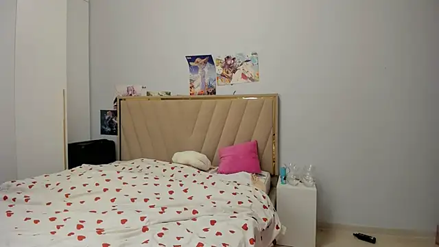 miko moonn online show from 19, 10, 2025