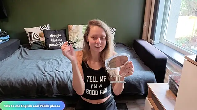 Eveline Beauty Kitty online show from 4, 10, 2025