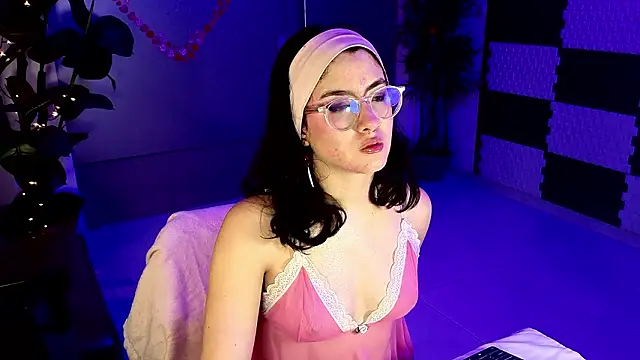 LiLLiAnderson online show from 24, 3, 2026