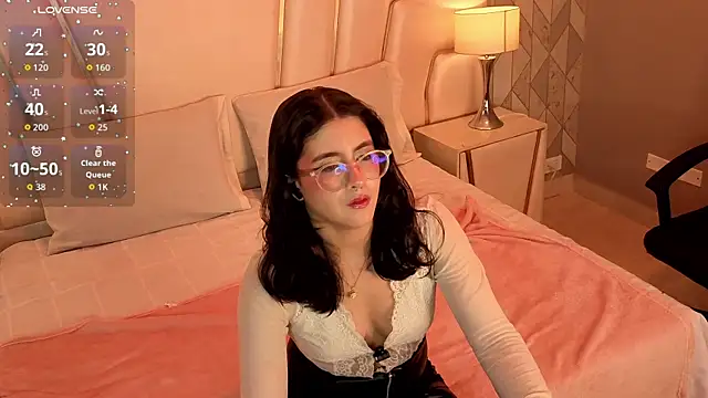 Snapshot of LiLLiAnderson chatting on 9, 6, 2026 LiLLiAnderson online show from 9, 6, 2026