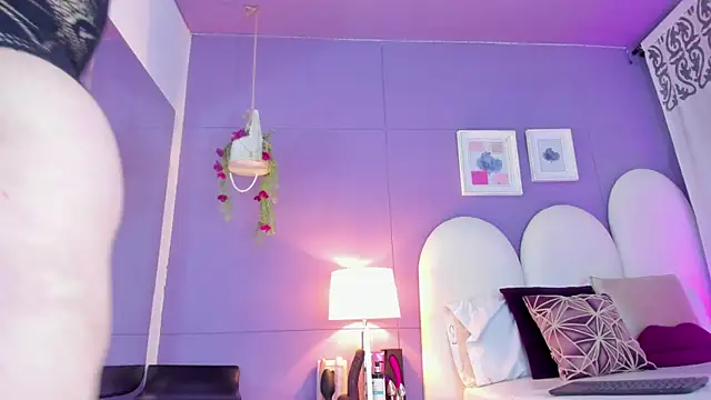 my aleja  online show from 18, 9, 2025