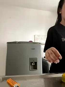 juliie star online show from 7, 10, 2025