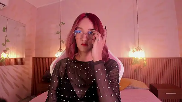 daphne courtis online show from 7, 2, 2026