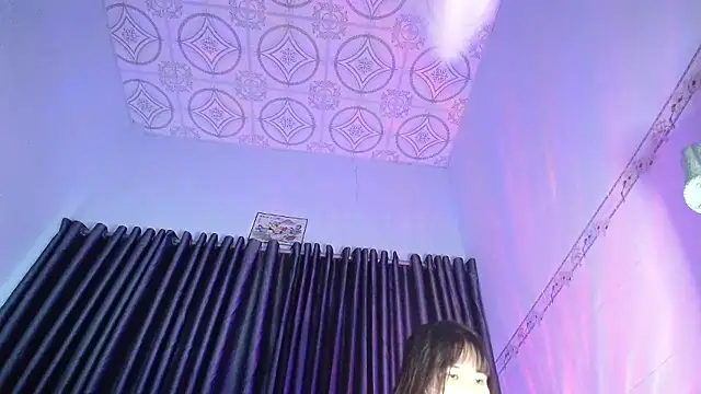 Snapshot of Grass_99 chatting on 3, 11, 2025 Grass 99 online show from 3, 11, 2025