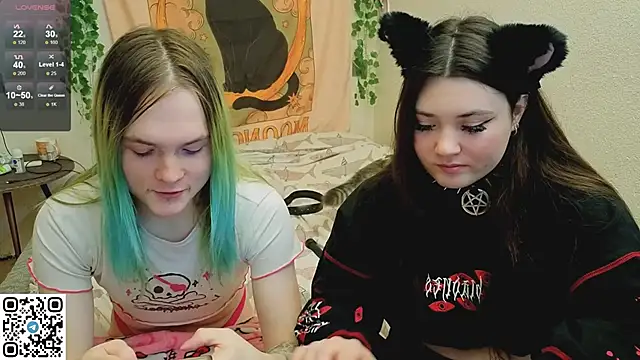 Snapshot of mirana_blade chatting on 14, 11, 2025 mirana blade online show from 14, 11, 2025