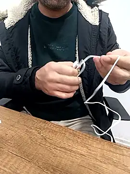 Yaman 33 online show from 4, 4, 2026