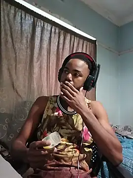 Snapshot of GhostYangempela chatting on 9, 11, 2025 GhostYangempela online show from 9, 11, 2025