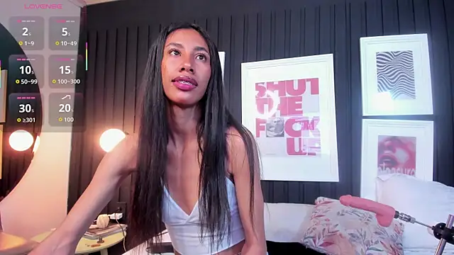 chiara evanns online show from 10, 10, 2025