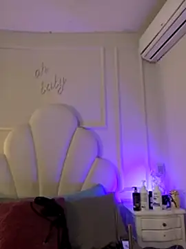 Snapshot of Kaylachannell chatting on 3, 3, 2026 Kaylachannell online show from 3, 3, 2026