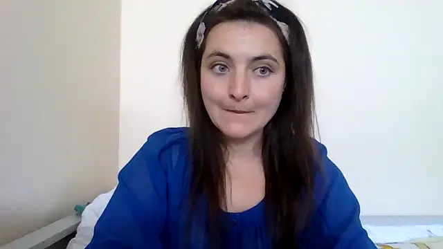 DInaraXRose online show from 29, 9, 2025