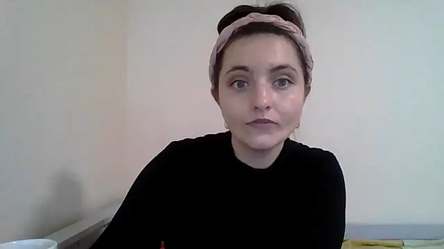 DInaraXRose online show from 27, 11, 2025