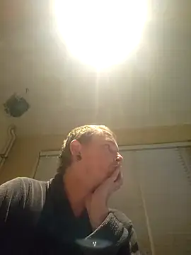 piercingpik online show from 15, 10, 2025