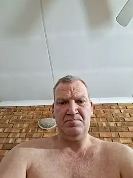 Snapshot of wallacelegend chatting on 29, 10, 2025 wallacelegend online show from 29, 10, 2025