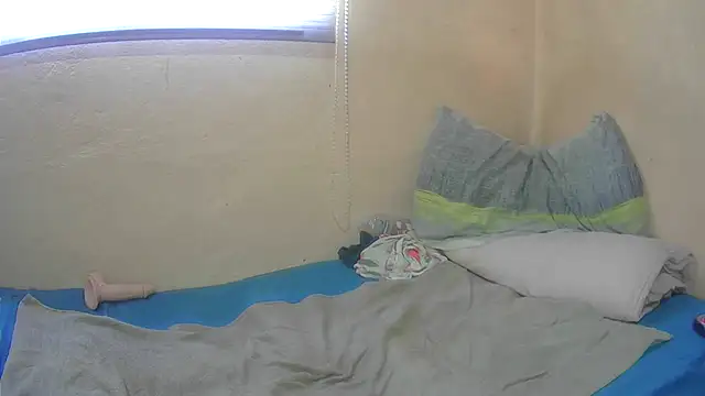 Snapshot of BigSexyEbony chatting on 21, 10, 2025 BigSexyEbony online show from 21, 10, 2025