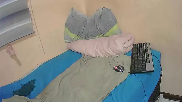 Snapshot of BigSexyEbony chatting on 24, 10, 2025 BigSexyEbony online show from 24, 10, 2025