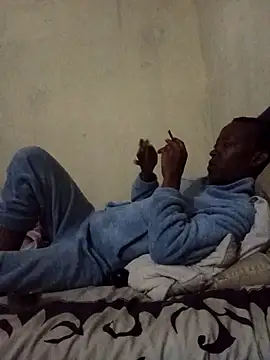 RFeltomWhitJ online show from 20, 10, 2025