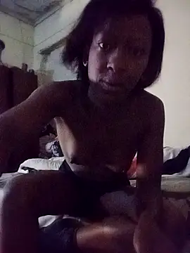 RFeltomWhitJ online show from 25, 11, 2025