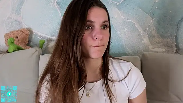 chloemilka online show from 4, 6, 2026