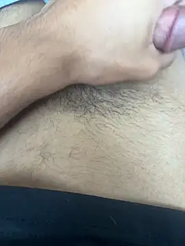 Snapshot of Coloureddickforyou chatting on 19, 12, 2025 Coloureddickforyou online show from 19, 12, 2025