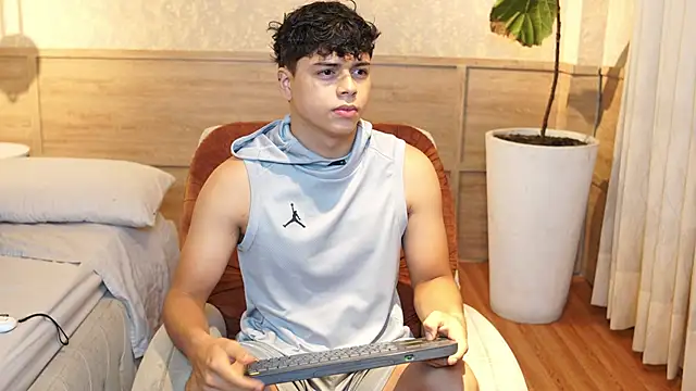 Ethan occonor online show from 4, 2, 2026