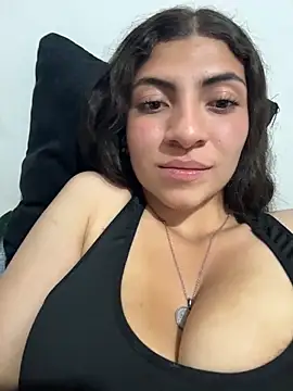 Snapshot of arieel__722 chatting on 2, 12, 2025 arieel 722 online show from 2, 12, 2025