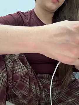 Snapshot of PhuongNhi21 chatting on 23, 10, 2025 PhuongNhi21 online show from 23, 10, 2025