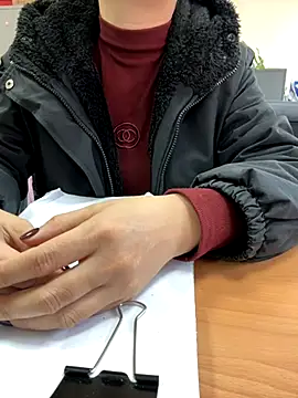 Snapshot of PhuongNhi21 chatting on 28, 11, 2025 PhuongNhi21 online show from 28, 11, 2025