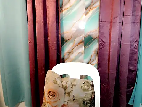 Snapshot of Wife_ur_pinay chatting on 5, 10, 2025 Wife ur pinay online show from 5, 10, 2025