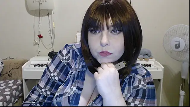 -heartsease- online show from 14, 11, 2025