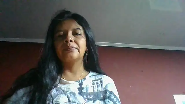 Snapshot of DianaOchoa_ chatting on 17, 6, 2026 DianaOchoa online show from 17, 6, 2026