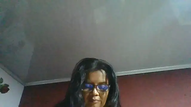 Snapshot of DianaOchoa_ chatting on 17, 7, 2026 DianaOchoa online show from 17, 7, 2026