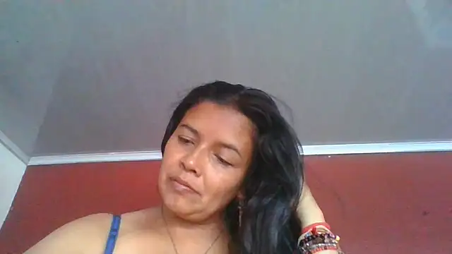 Snapshot of DianaOchoa_ chatting on 17, 7, 2026 DianaOchoa online show from 17, 7, 2026