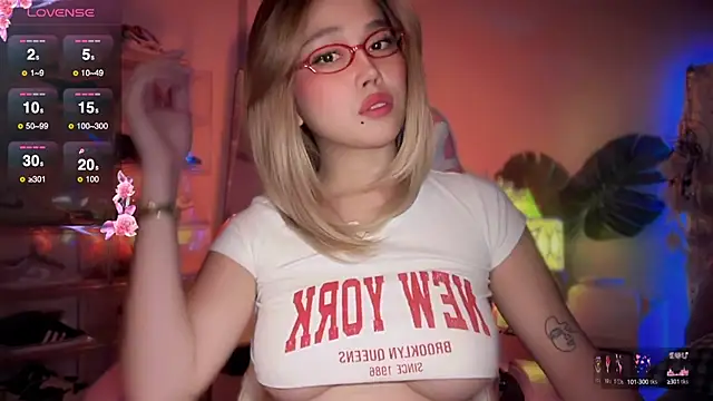 SarasayTS online show from 25, 9, 2025