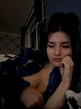 Naughty CrystalXX online show from 9, 10, 2025