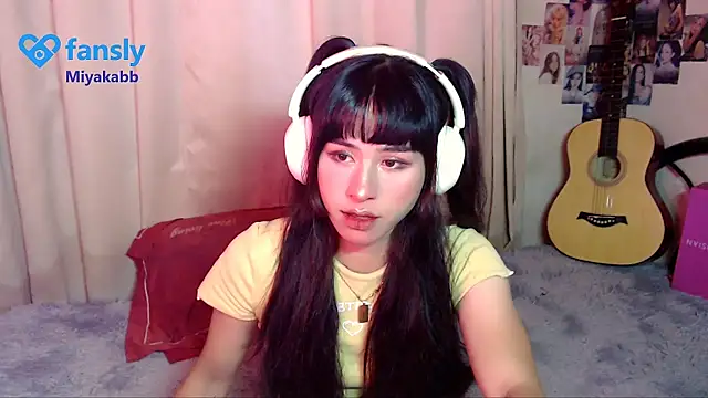 chakababe online show from 7, 4, 2026