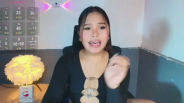 Snapshot of Nathalie_Lustx chatting on 8, 7, 2026 Nathalie Lustx online show from 8, 7, 2026