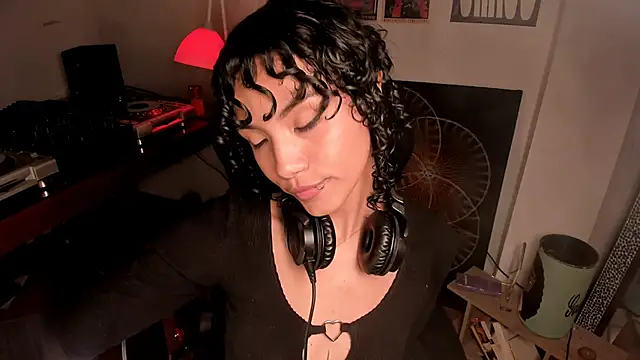 Nati     online show from 18, 4, 2026