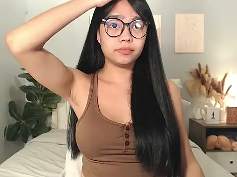 Snapshot of HotAsianGabby69 chatting on 10, 5, 2026 HotAsianGabby69 online show from 10, 5, 2026