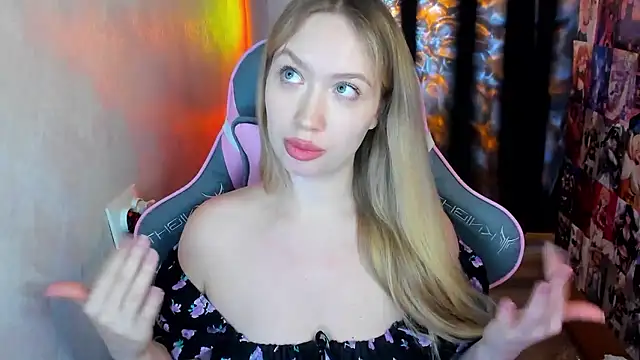 Snapshot of NicoleRiccii chatting on 9, 1, 2026 NicoleRiccii online show from 9, 1, 2026