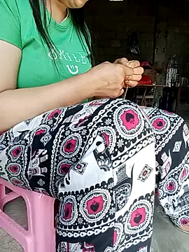 jienrrr online show from 10, 4, 2026