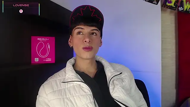 Snapshot of Ezra_Storm chatting on 11, 10, 2025 Ezra Storm online show from 11, 10, 2025