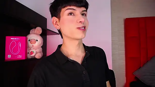 Ezra Storm online show from 17, 1, 2026