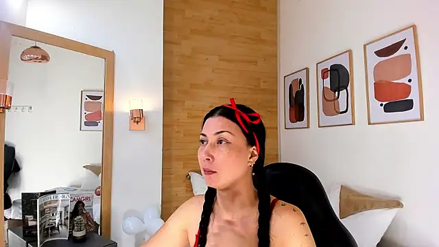 Alexia milf  online show from 18, 10, 2025