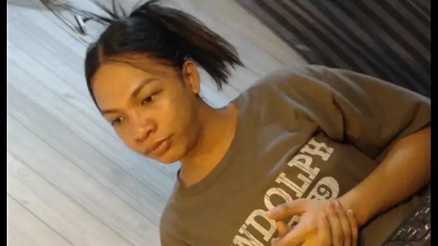 Snapshot of Lovely_Daugs chatting on 9, 1, 2026 Lovely Daugs online show from 9, 1, 2026