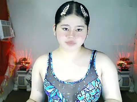 Snapshot of skinnygirl_69 chatting on 18, 9, 2025 skinnygirl 69 online show from 18, 9, 2025