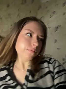 Tomyris yuki online show from 23, 10, 2025