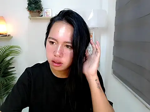 Snapshot of kimbratx chatting on 1, 10, 2025 kimbratx online show from 1, 10, 2025