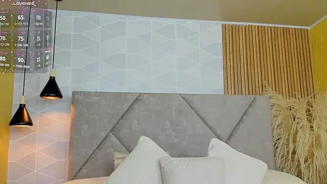 Snapshot of Jade_Whisper chatting on 10, 9, 2025 Jade Whisper online show from 10, 9, 2025