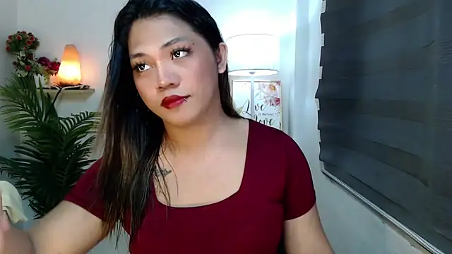 Snapshot of scarlett_brownx69 chatting on 25, 10, 2025 scarlett brownx69 online show from 25, 10, 2025